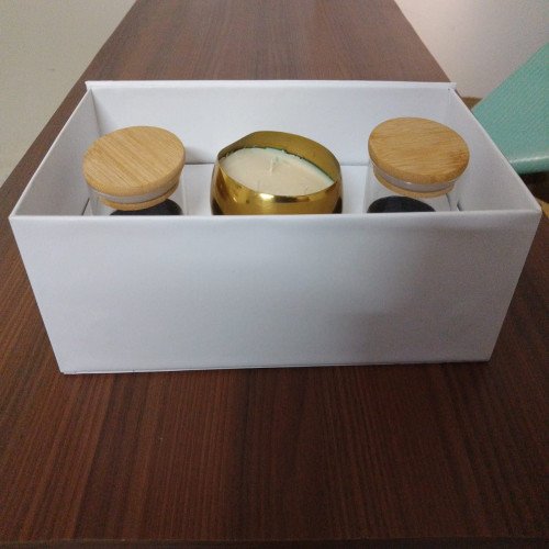 Diwali gift hampers